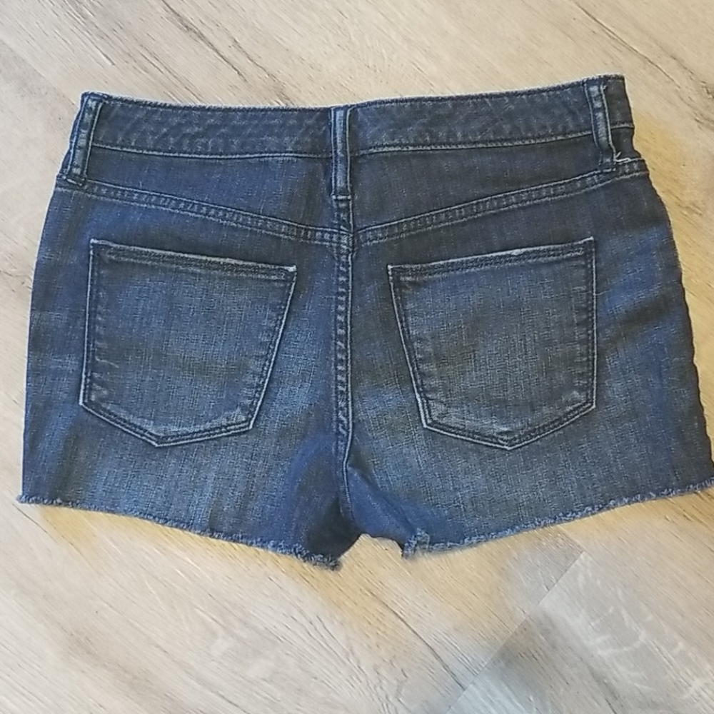 Universal Thread denim shorts - Picture 2 of 4